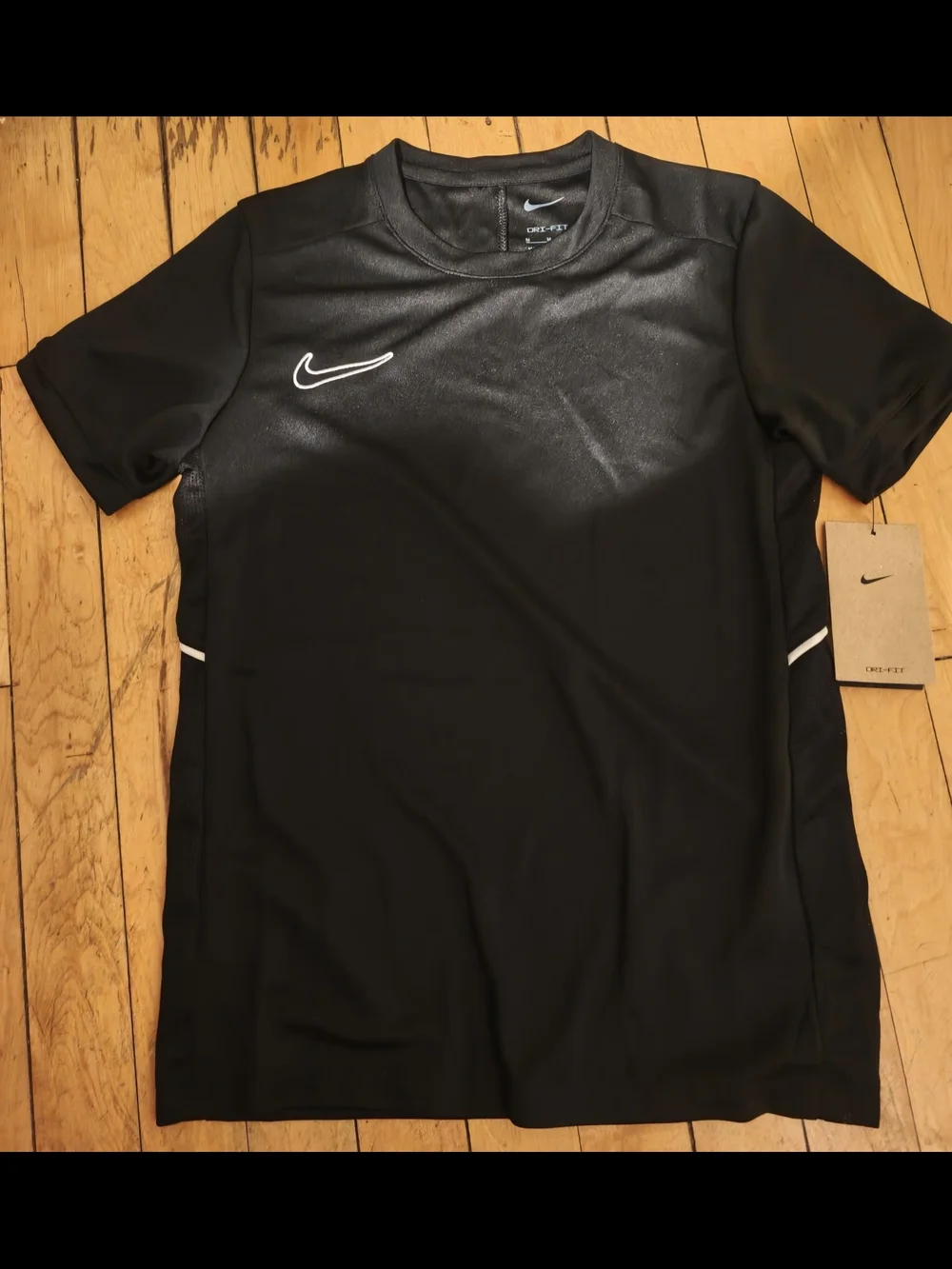 New! Nike Black Short Sleeve Athletic Tee with White Swoosh Youth Size Small Nwt